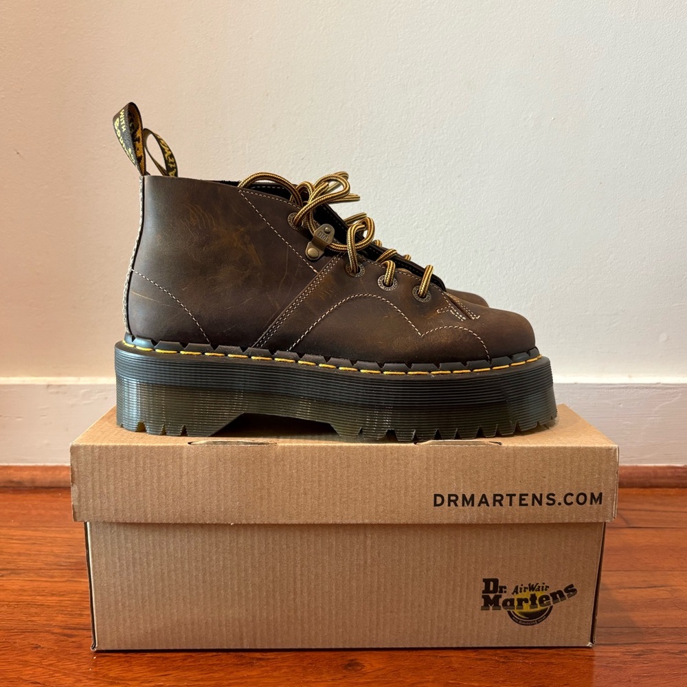 Dr. Martens Church Quad Arc Dark Brown Crazy Horse Women’s 7